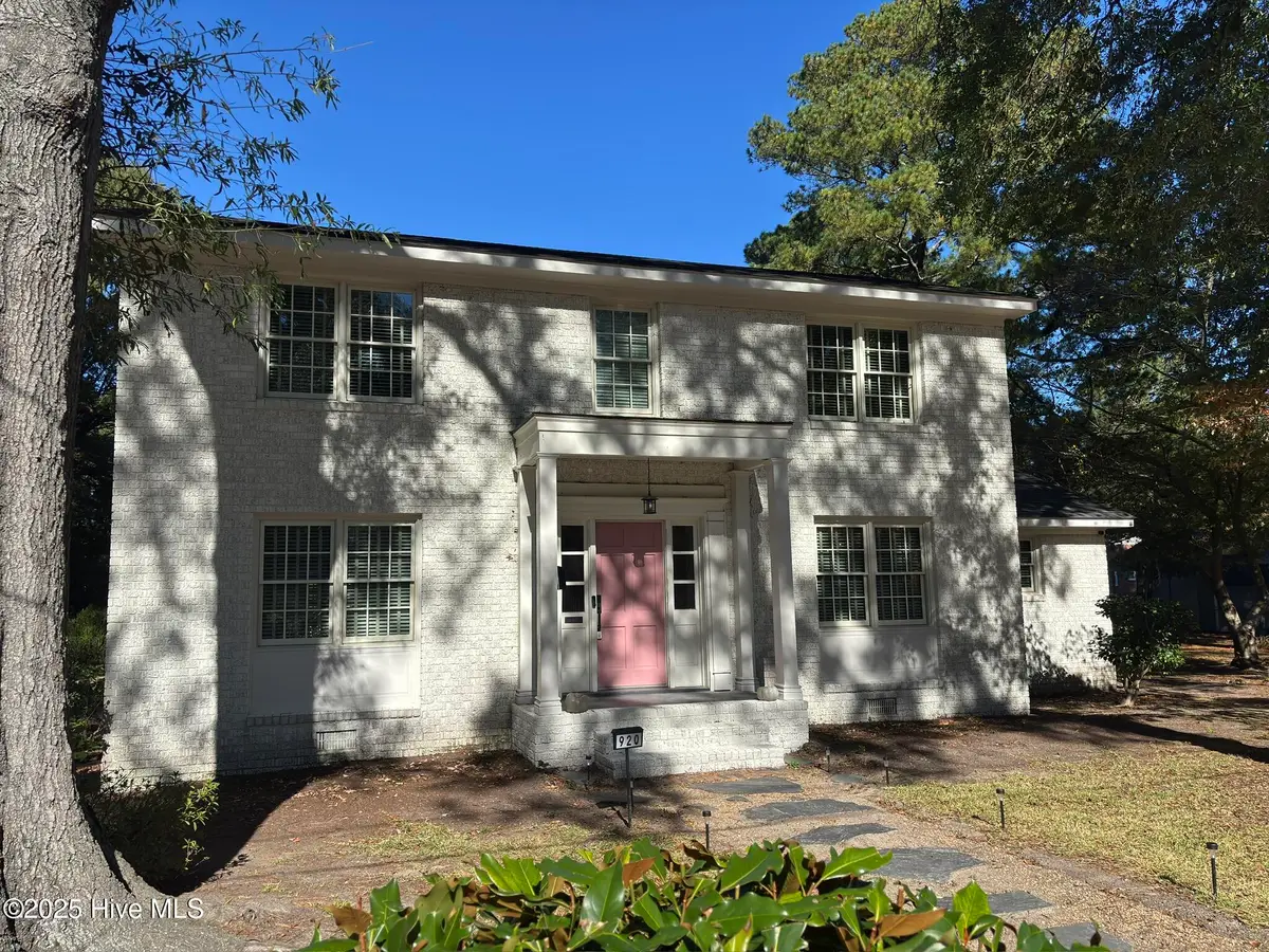 920 W Memorial Drive W, Ahoskie, NC 27910 - Image #1