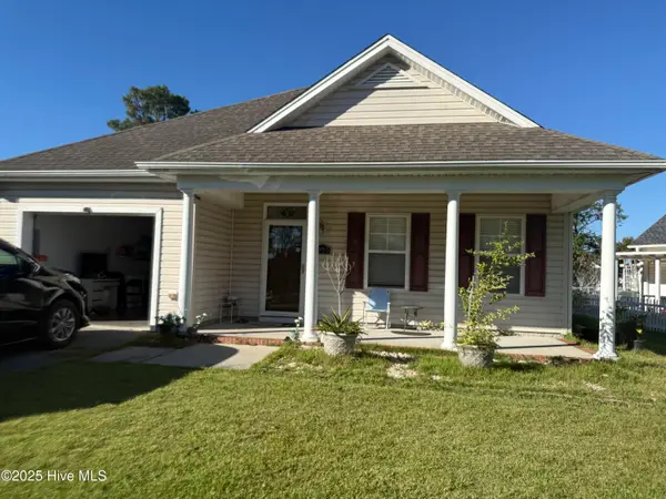 4975 N Hampton Drive Se, Southport, NC 28461