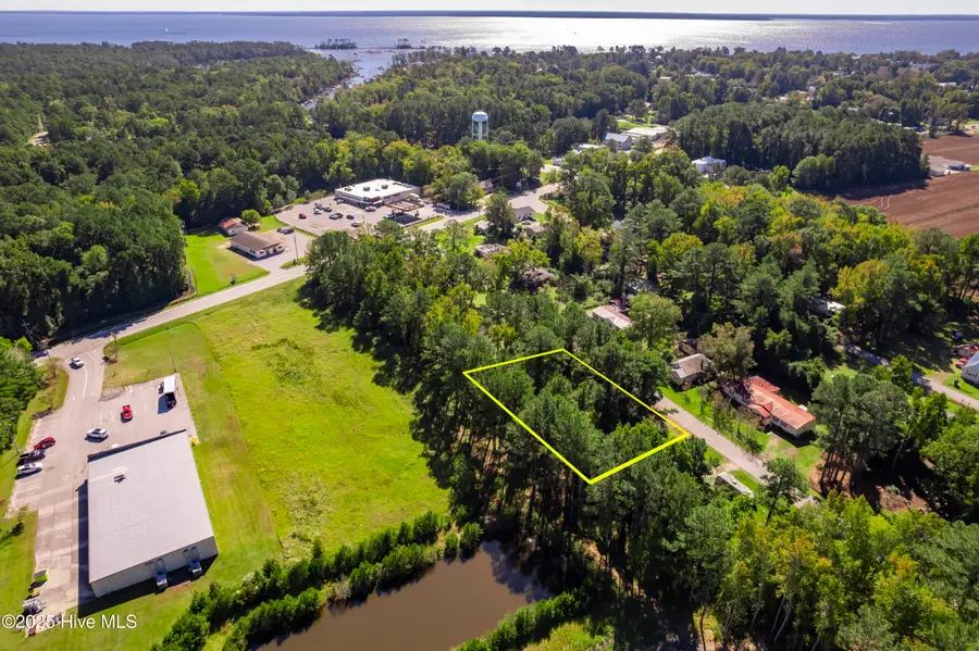 704 George Street, Oriental, NC 28571 - Image #3