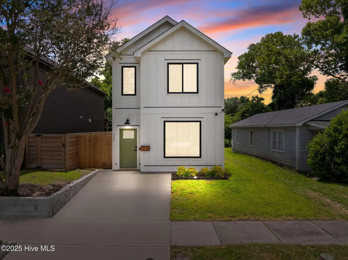 712 S 13th Street, Wilmington, NC 28401 - Image #1