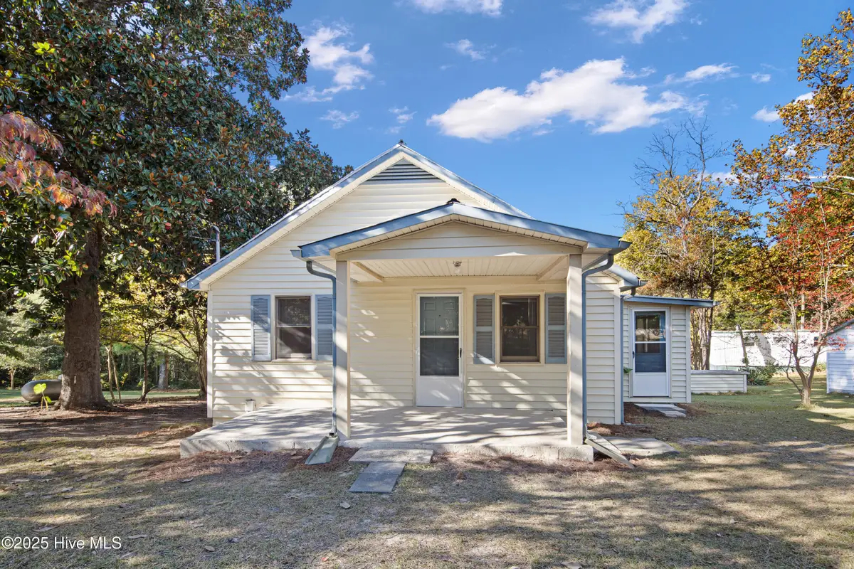 663 Possum Holler Road, Eagle Springs, NC 27242 - Image #1