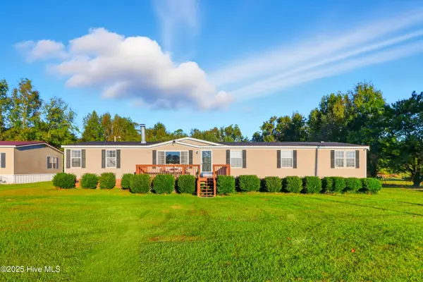 1740 Dobbersville Road, Mount Olive, NC 28365