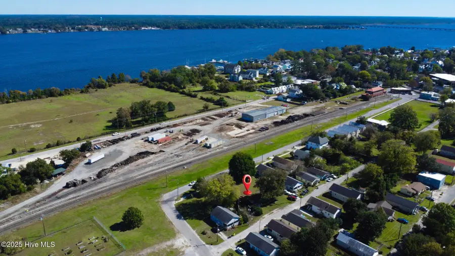 869 Pasteur Street, New Bern, NC 28560 - Image #2