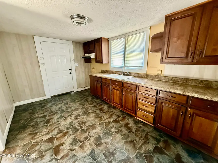 1215 Roberdel Road, Rockingham, NC 28379 - Image #3