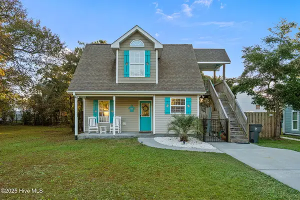 114 NE 50th Street, Oak Island, NC 28465