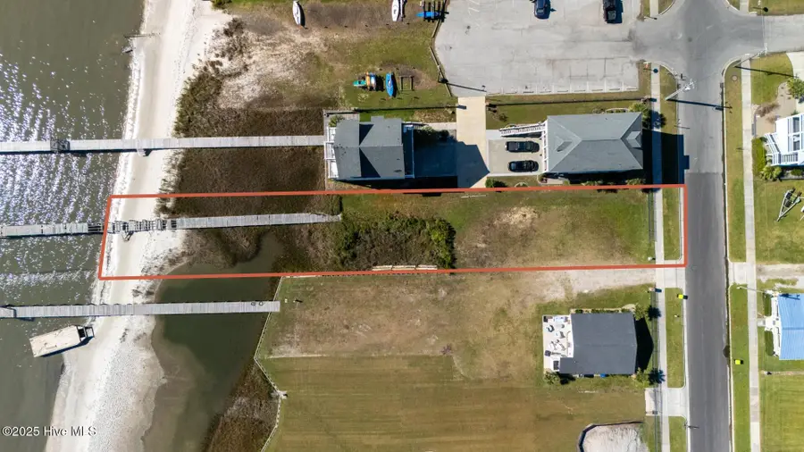 1013 Shepard Street, Morehead City, NC 28557 - Image #2