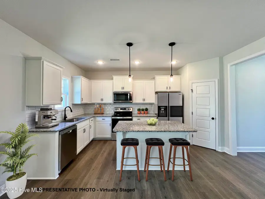 593 Springtooth Drive, Zebulon, NC 27597 - Image #2