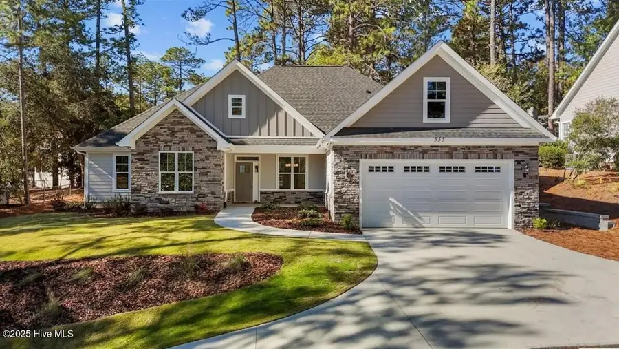 555 Lake Forest Drive Se, Pinehurst, NC 28374 - Image #2