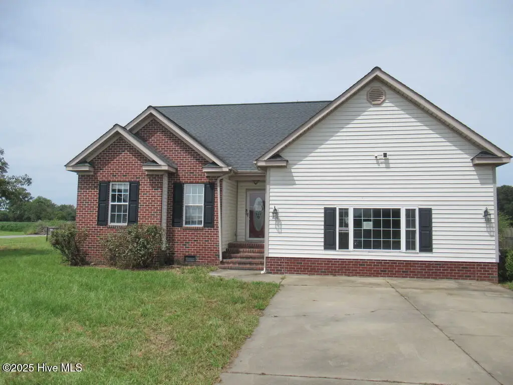 201 Heron Drive, Goldsboro, NC 27534 - Image #1