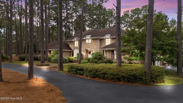 35 Lake Dornoch Drive, Pinehurst, NC 28374