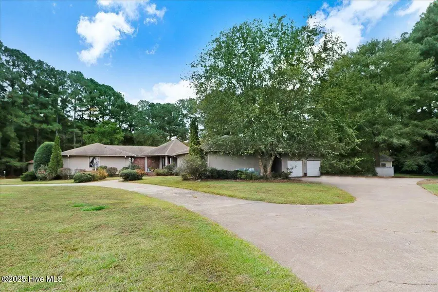 376 Church Of God Road, Goldsboro, NC 27534 - Image #2