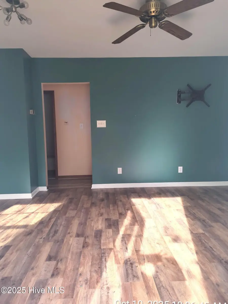 21 Westminister Drive, Jacksonville, NC 28540 - Image #3