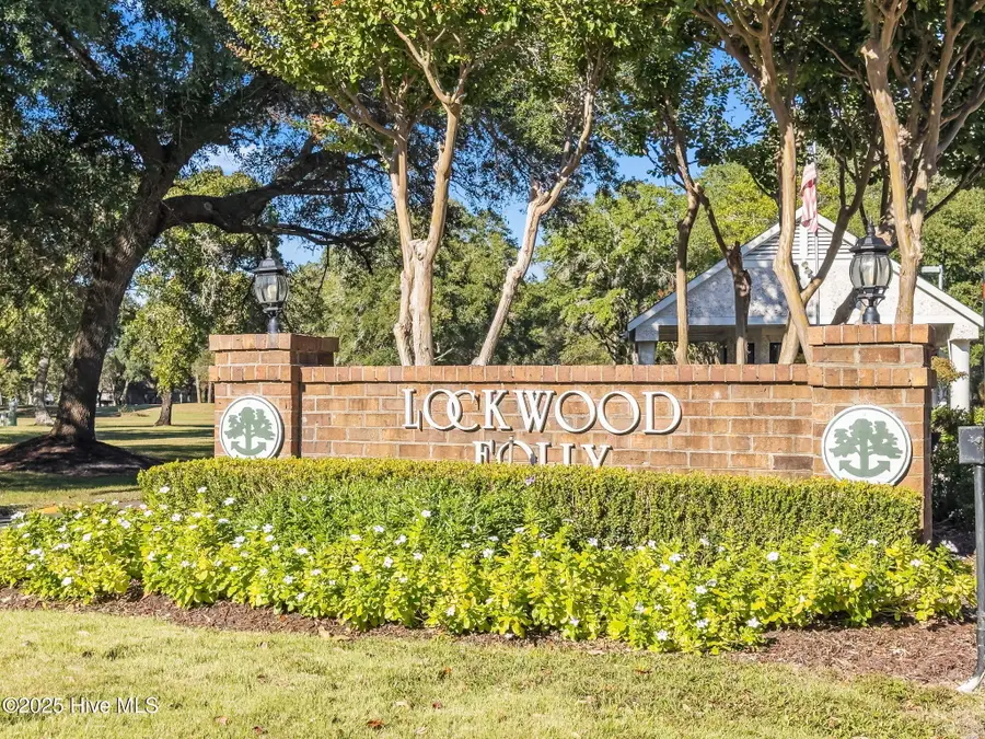 458 Genoes Point Road Sw, Supply, NC 28462 - Image #2