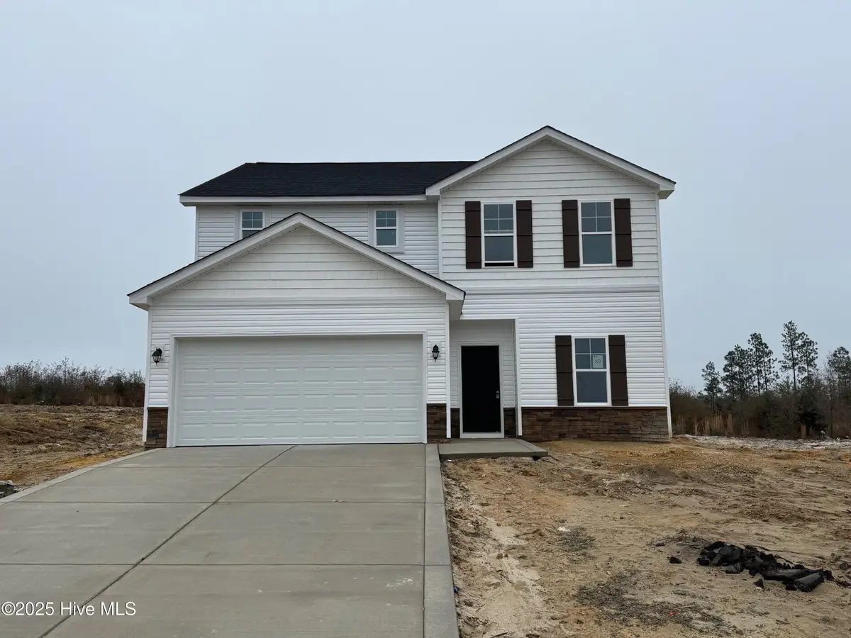 544 Ashley Heights Drive, Aberdeen, NC 28315 - Image #1
