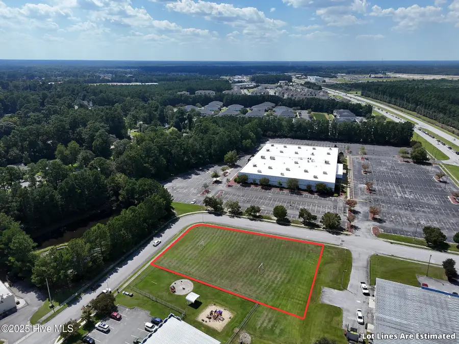 201 Northwest Circle, Jacksonville, NC 28546 - Image #2