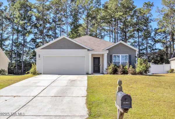 205 Wild Raven Street Nw, Shallotte, NC 28470