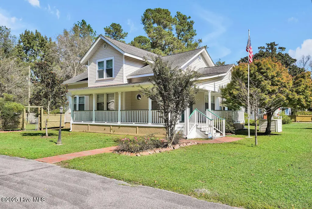 370 Carr Avenue, Rocky Point, NC 28457 - Image #1