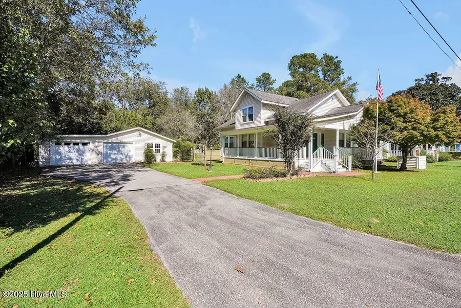 370 Carr Avenue, Rocky Point, NC 28457 - Image #2