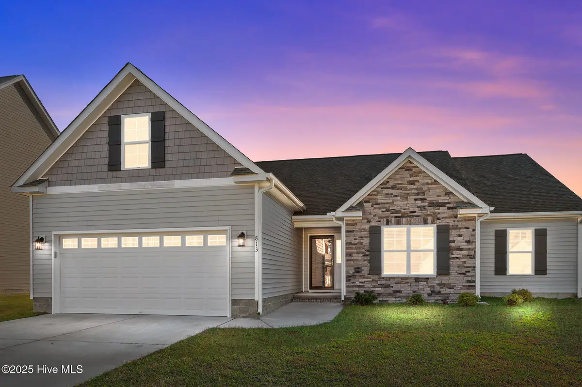 813 Knoll Circle, Greenville, NC 27858 - Image #1