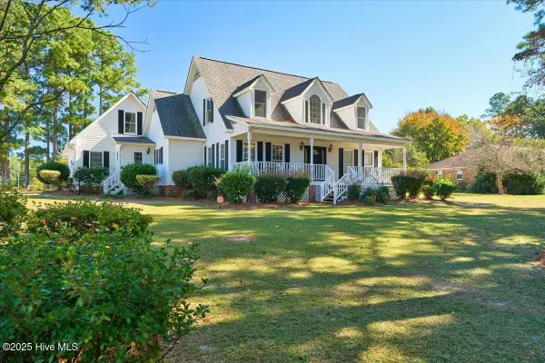 9681 Deerfield Circle, Laurinburg, NC 28352