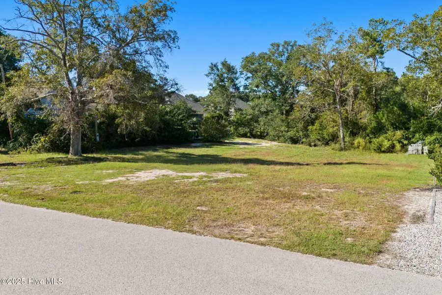 607 Burrington Avenue, Southport, NC 28461 - Image #3