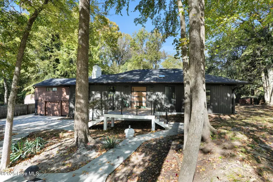 3301 Archdale Drive, Charlotte, NC 28210 - Image #2