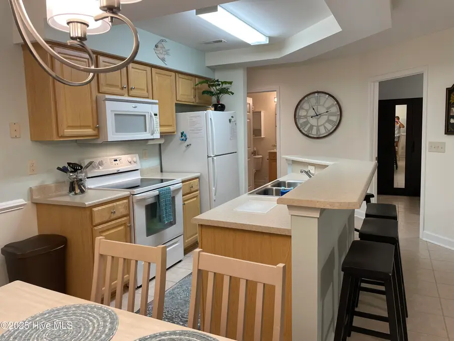 1215 N Middleton Drive Nw #Apt 3002, Calabash, NC 28467 - Image #3