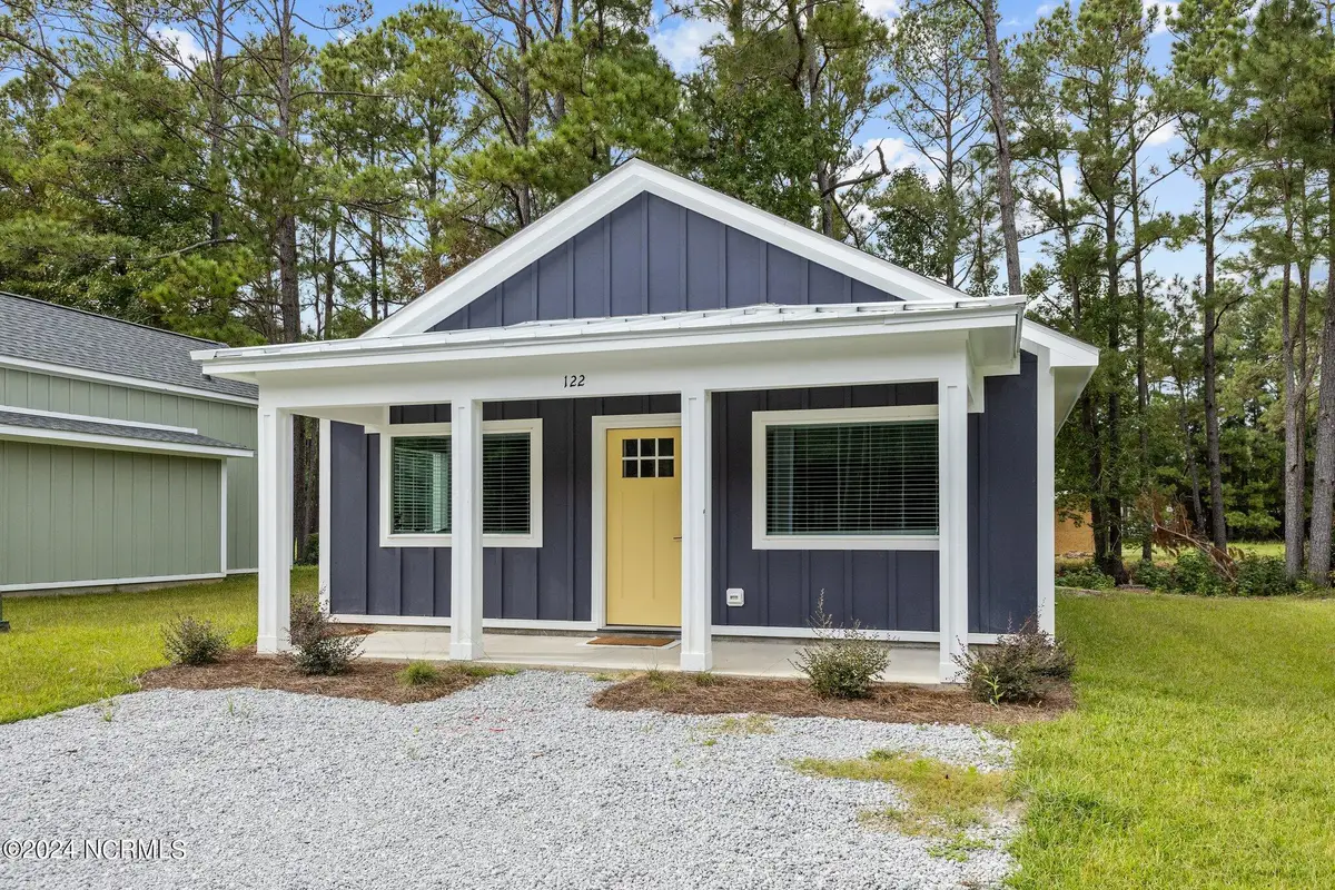 153 Long Pond Loop, Swansboro, NC 28584 - Image #1