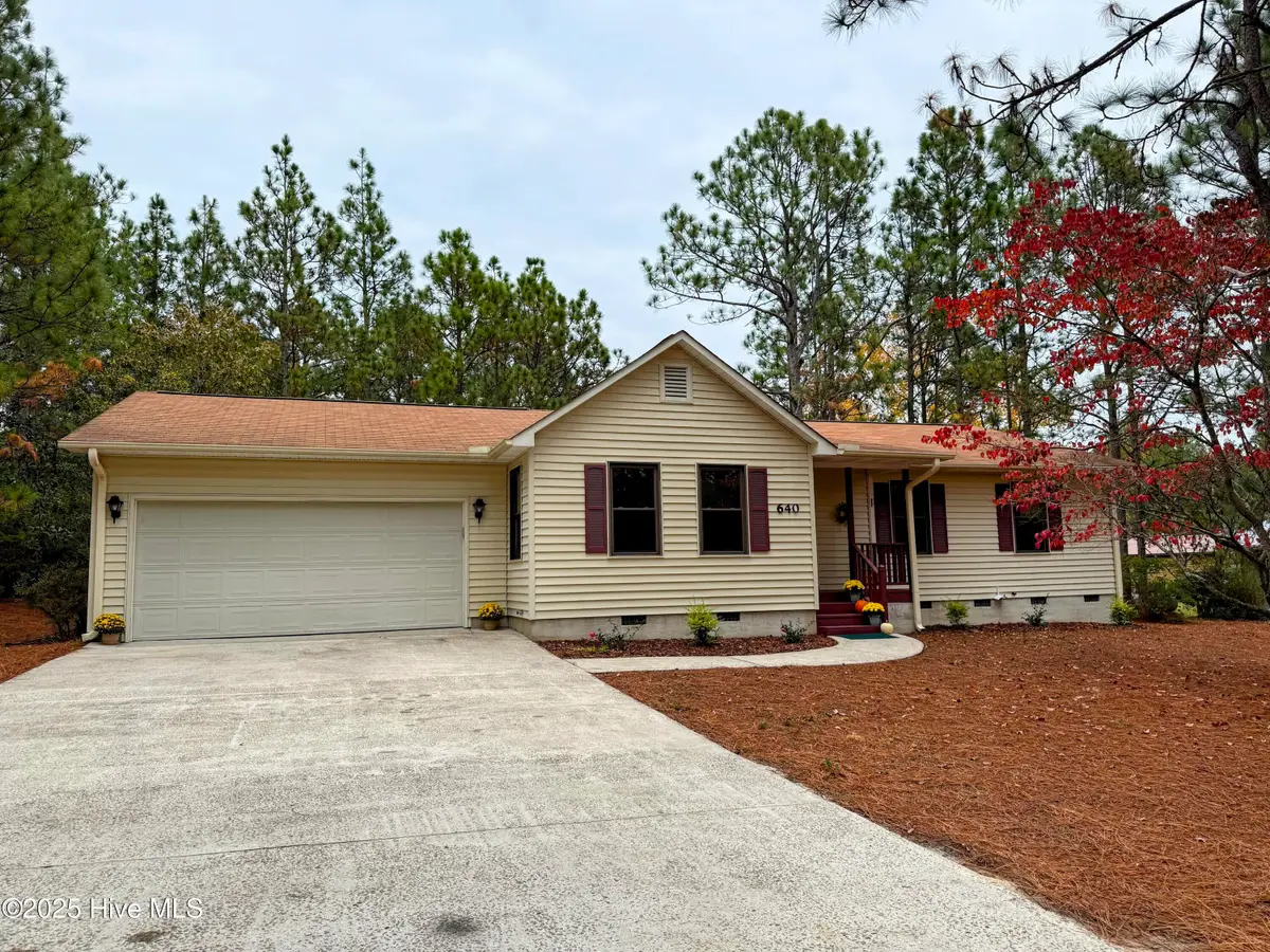 640 E Philadelphia Avenue, Pinebluff, NC 28373 - Image #1