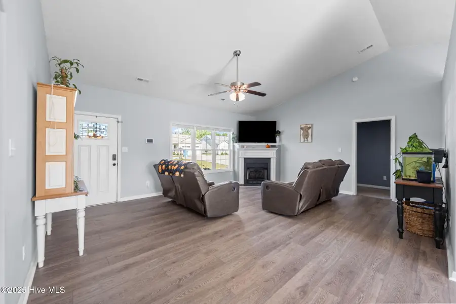 263 Sweet Gum Lane, Richlands, NC 28574 - Image #2