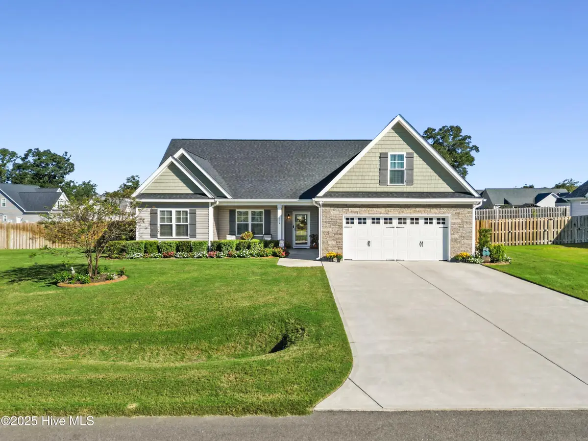 134 Bellows Lane, Rocky Point, NC 28457 - Image #1