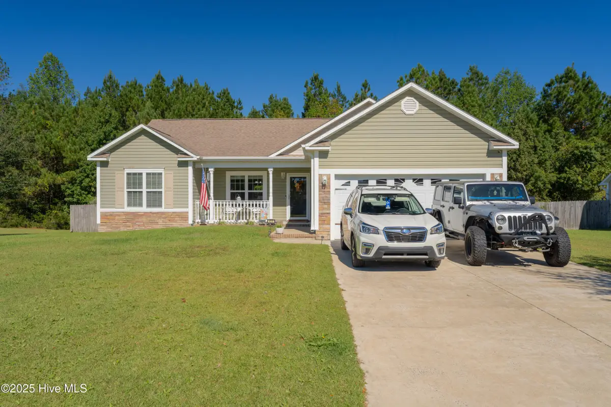 415 Stanford Court, Maysville, NC 28555 - Image #1