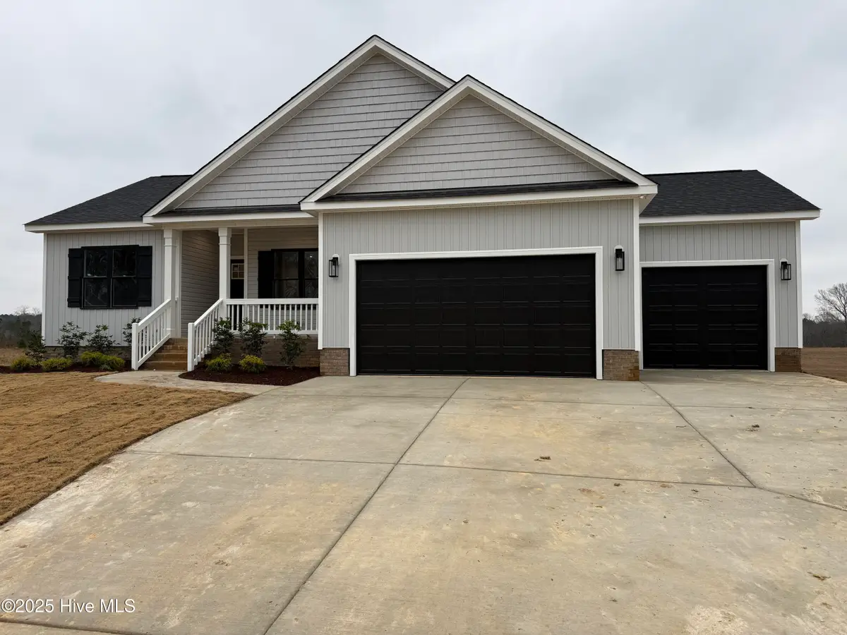88 Tee Drive, Selma, NC 27576 - Image #1