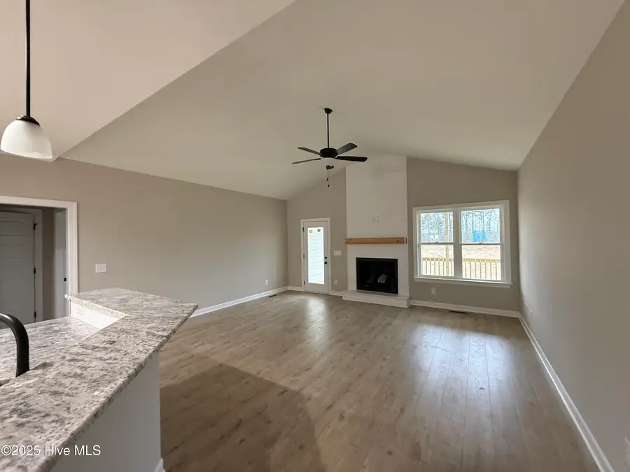 181 Royal Avenue, Selma, NC 27576 - Image #3