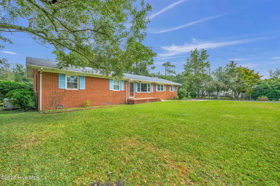 525 Bedford Forest Drive, Wilmington, NC 28412 - Image #3