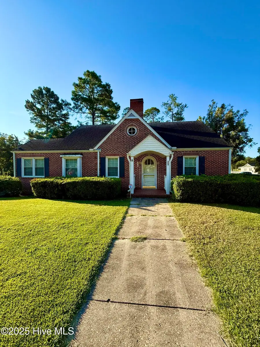 300 E Roseboro Street, Roseboro, NC 28382 - Image #2