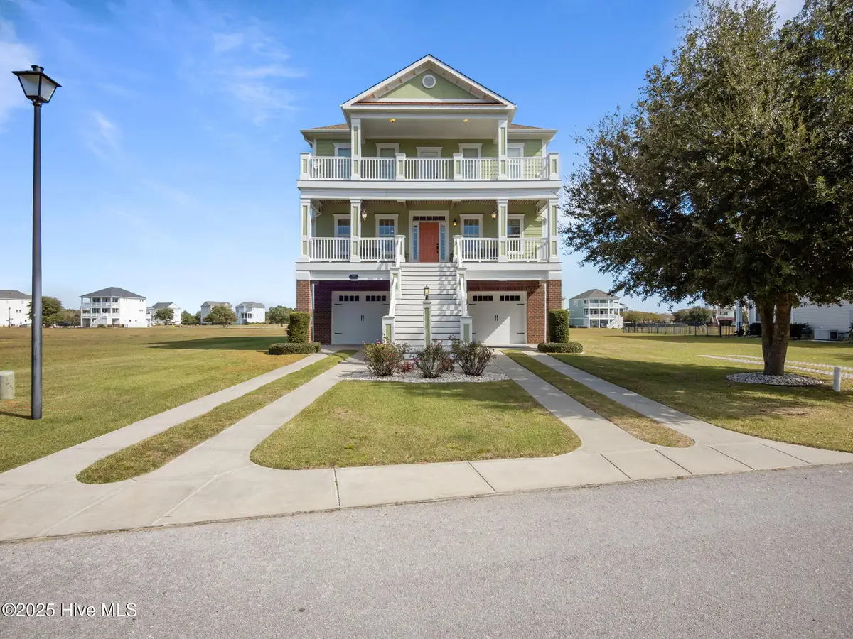 309 Kensington Place #195, Newport, NC 28570 - Image #1