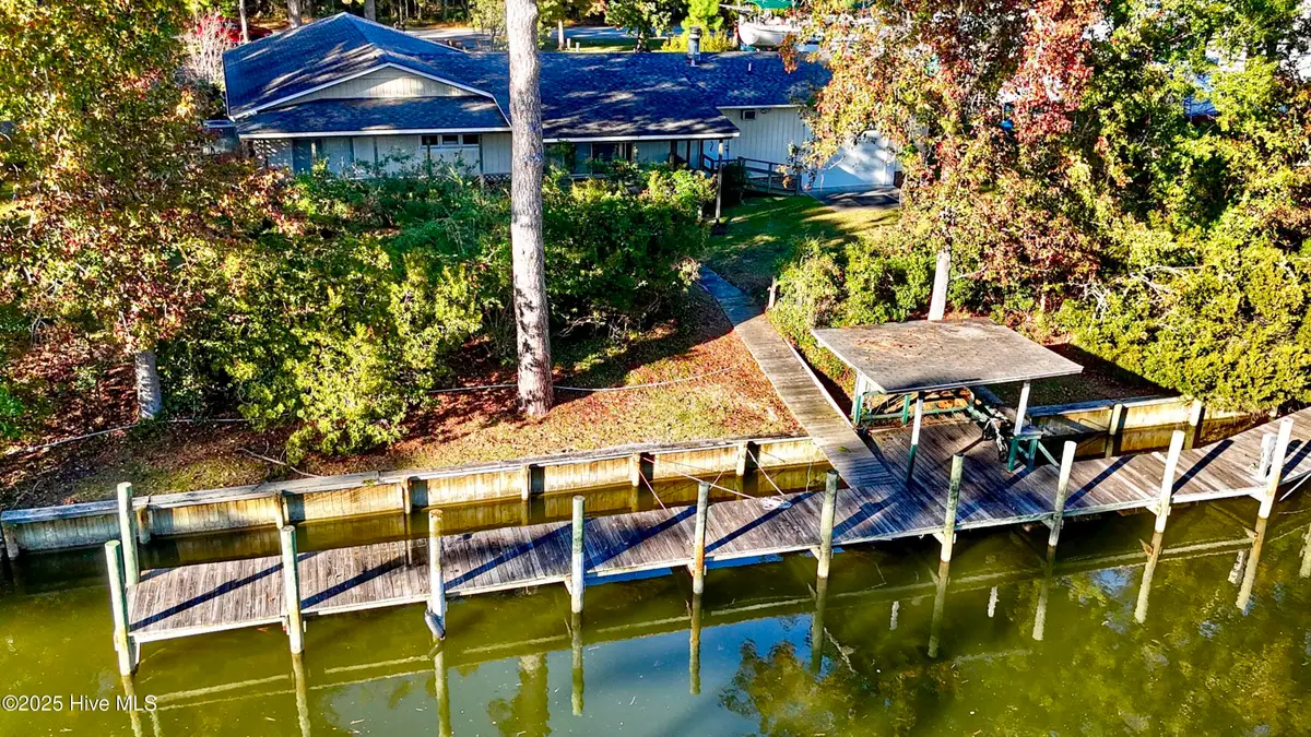 1214 Lupton Drive, Oriental, NC 28571 - Image #1