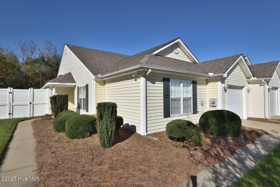 4752 Gardenia Circle, Rocky Mount, NC 27804 - Image #2