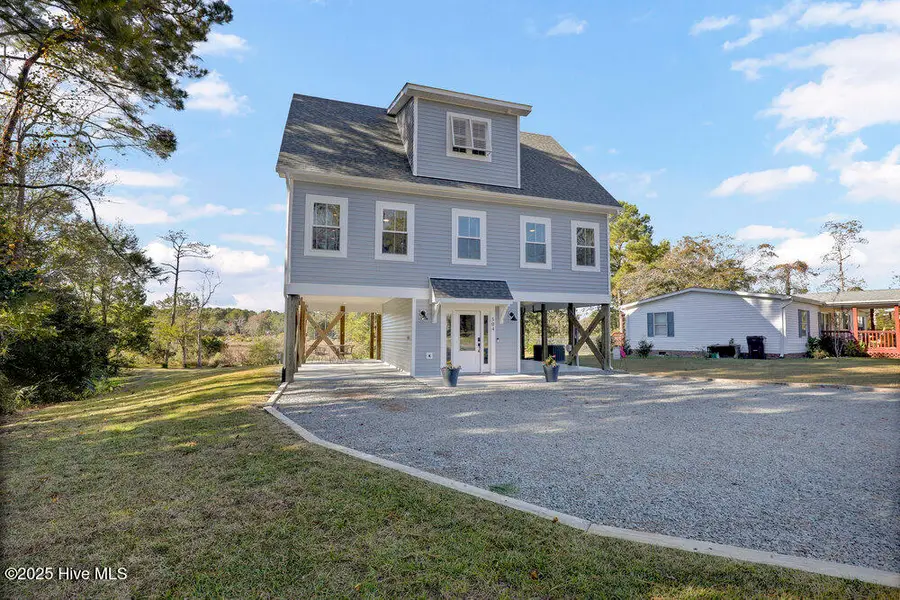 504 Creek Drive, Hampstead, NC 28443 - Image #3