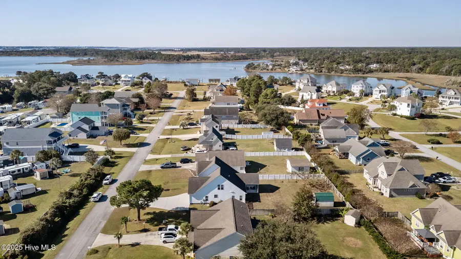 224 Hickory Shores Drive, Newport, NC 28570 - Image #3