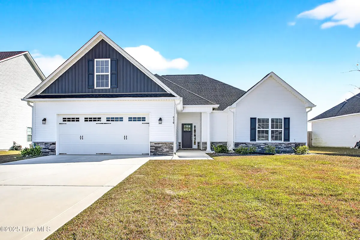 910 Uplands Lane, Jacksonville, NC 28546 - Image #1