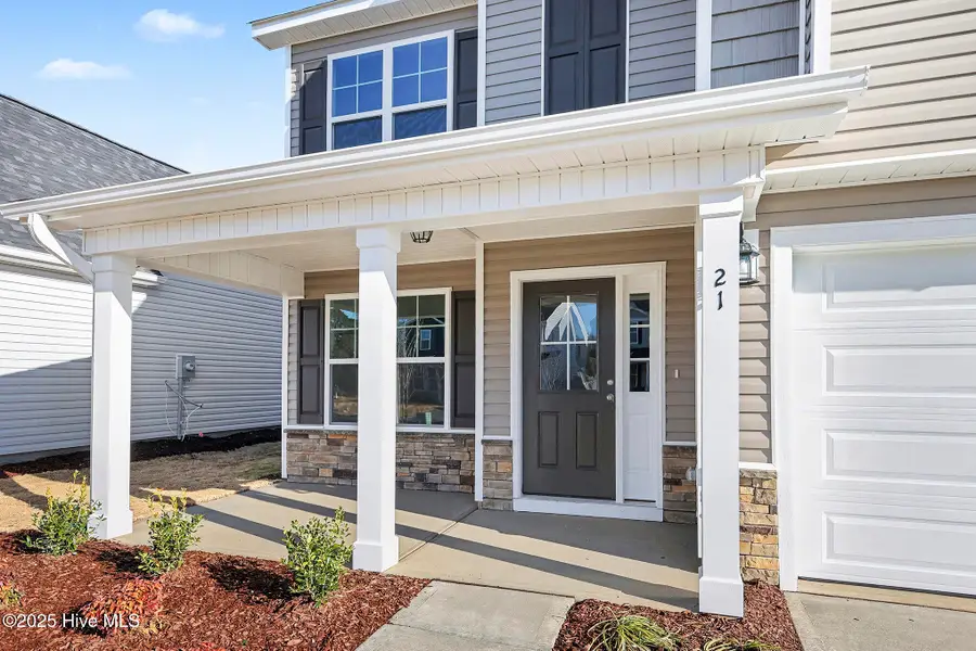 21 E Emily Gardens Drive, Selma, NC 27576 - Image #3