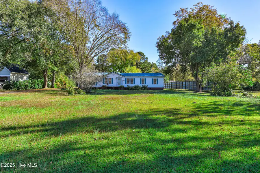 2246 Murray Town Road, Burgaw, NC 28425 - Image #3