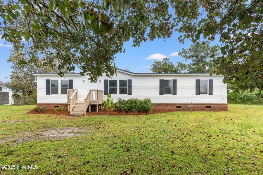 197 Magg Smith Road, Pollocksville, NC 28573 - Image #2