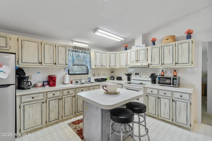 984 Myrtle Court, Calabash, NC 28467 - Image #2