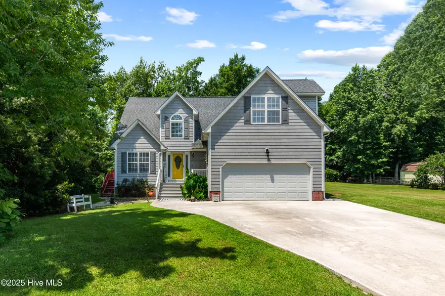 902 Charleston Place, Sneads Ferry, NC 28460 - Image #2