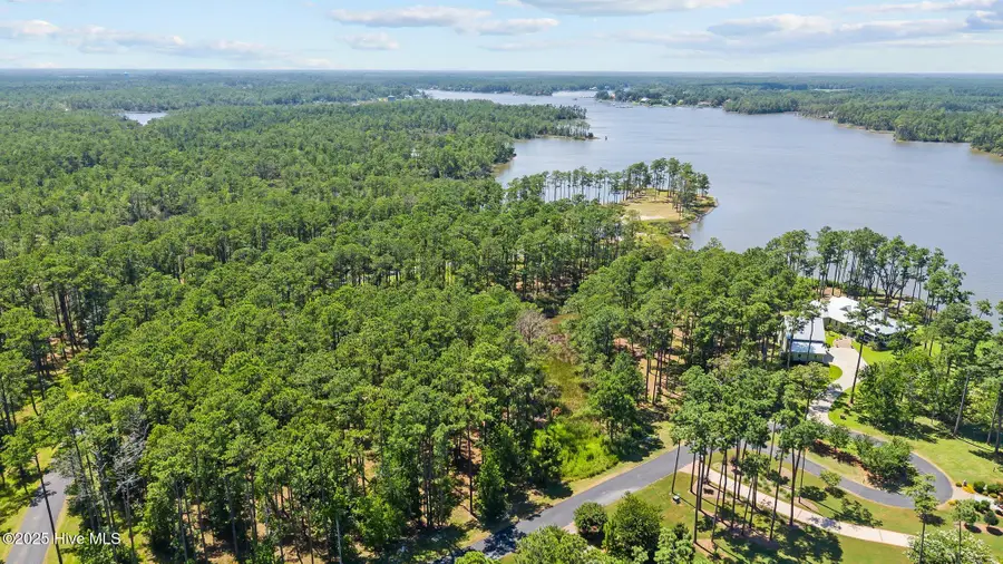 555 Homestead Road, Oriental, NC 28571 - Image #3