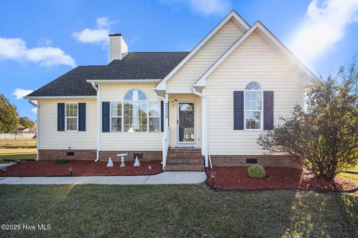 2335 Wedgewood Drive, Winterville, NC 28590 - Image #1