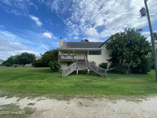 120 Perkins Lane, Coinjock, NC 27923